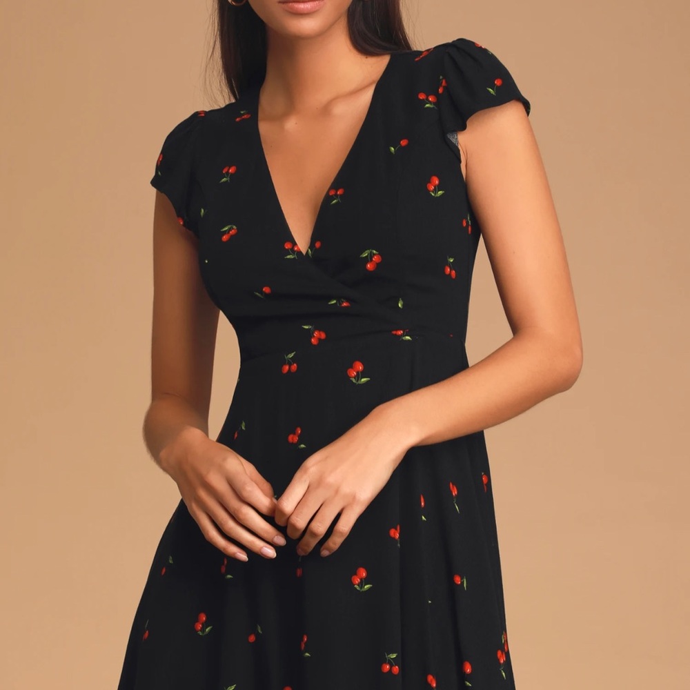 Lulus Best Day Ever Black Cherry Print Skater Dress